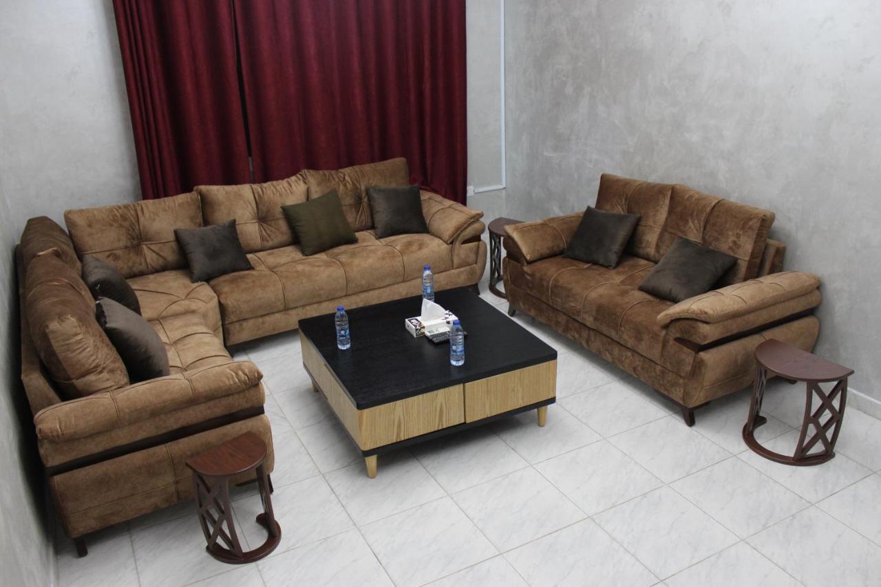 Margarita Furnished Apartments Аман Екстериор снимка