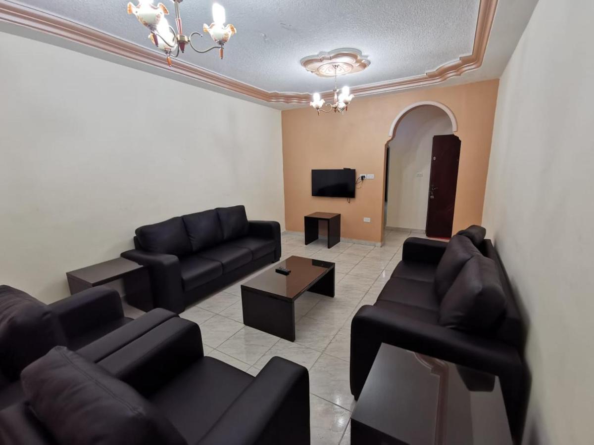 Margarita Furnished Apartments Аман Екстериор снимка